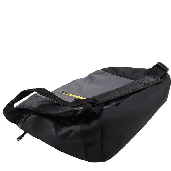 Dell Tek Messenger Notebook Carrying Case 17" Black Adjustable Strap Unisex - Picture 4 of 10